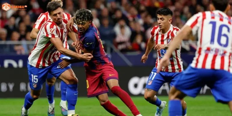 Riyadh Air Metropolitano sôi động trước trận Atlético de Madrid vs Barcelona Champions League